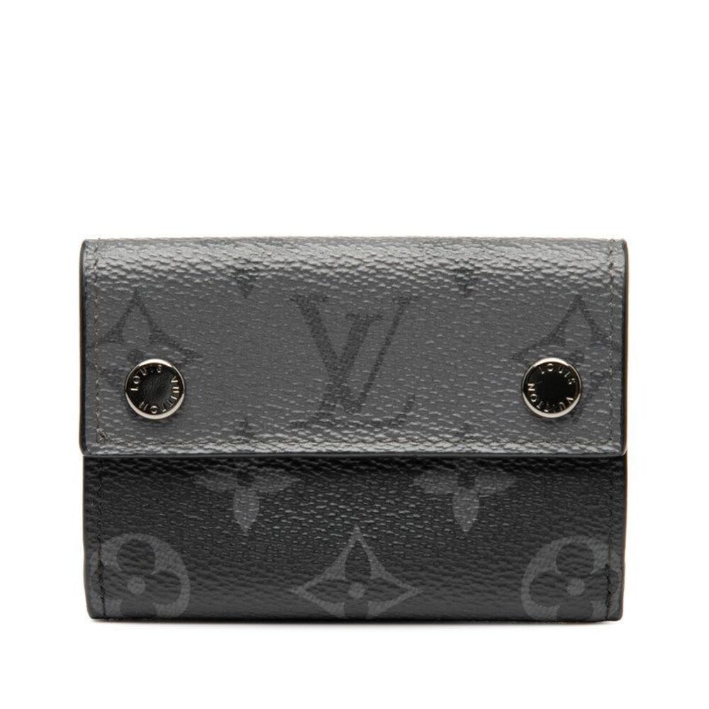 Louis Vuitton Discovery Compact Trifold Wallet M67630
